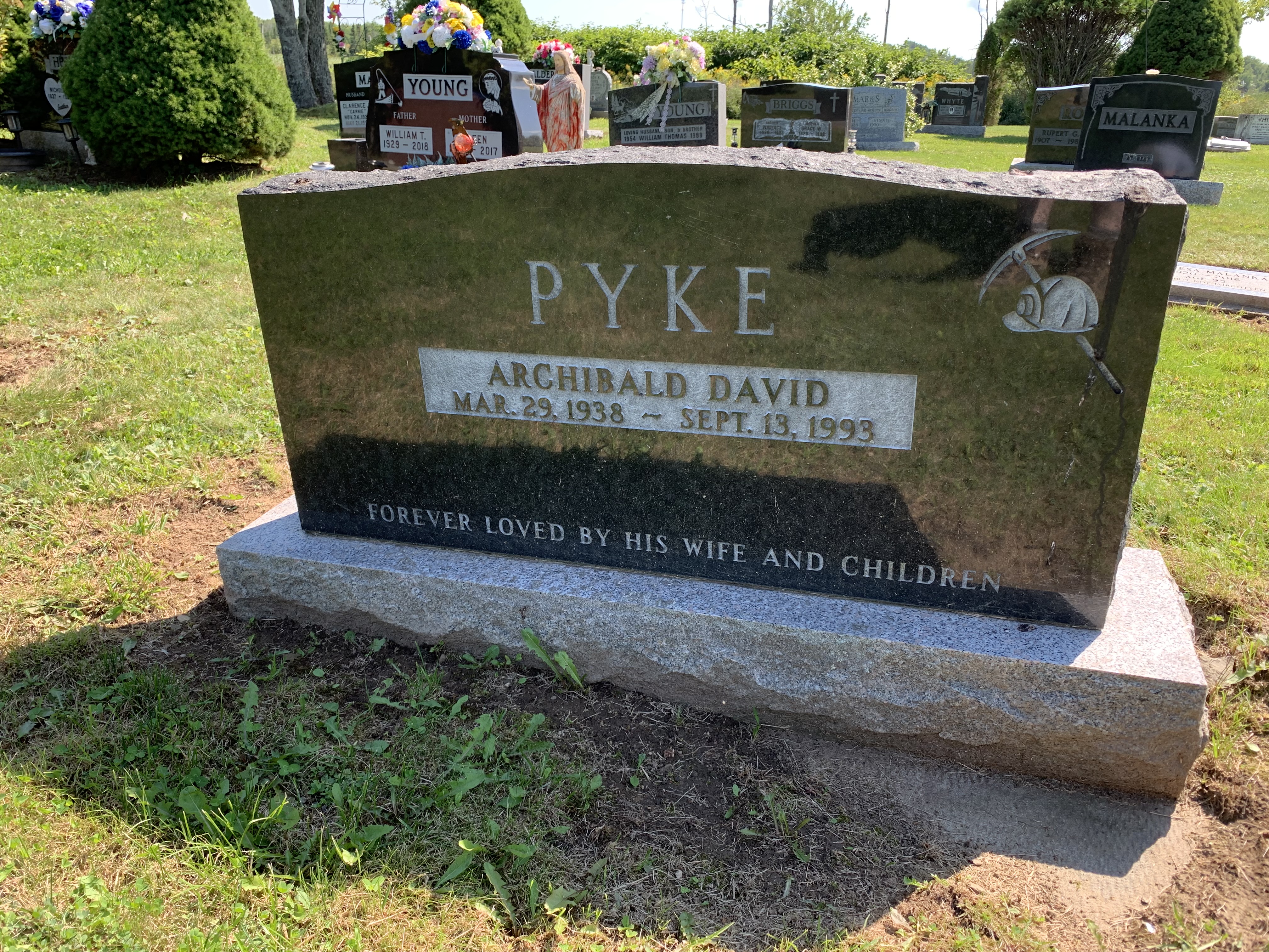 PIkes and Pykes buried at North Sydney, Nova Scotia